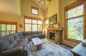 Seasons 1851 by SummitCove Lodging